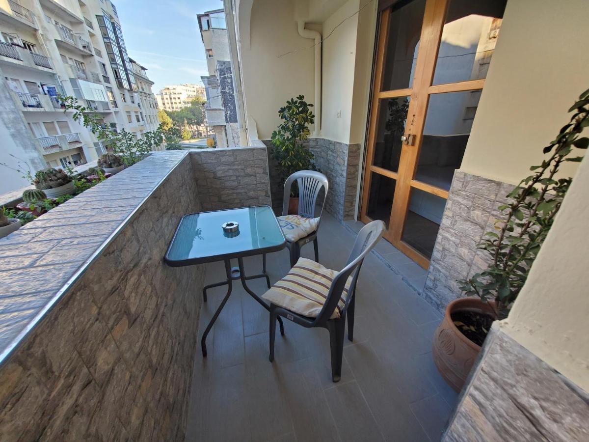 Beautiful Apartement In The Heart Of Tanger Exterior foto